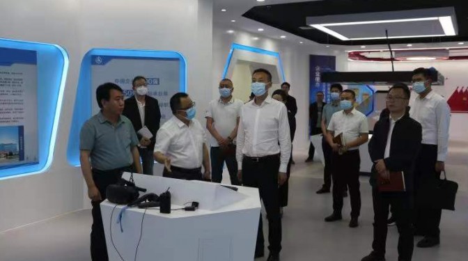 全力推動(dòng)科技合作  共謀地企高質(zhì)量發(fā)展——安寧區(qū)委副書記、區(qū)長曹宏亮一行蒞臨甘肅建科院座談交流