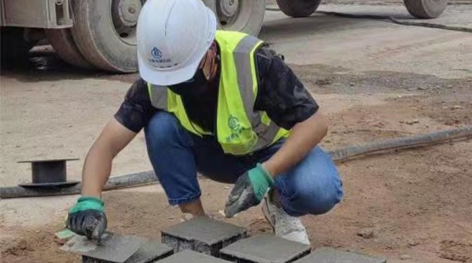 抗疫情 保生產(chǎn) 甘建科在行動（二）